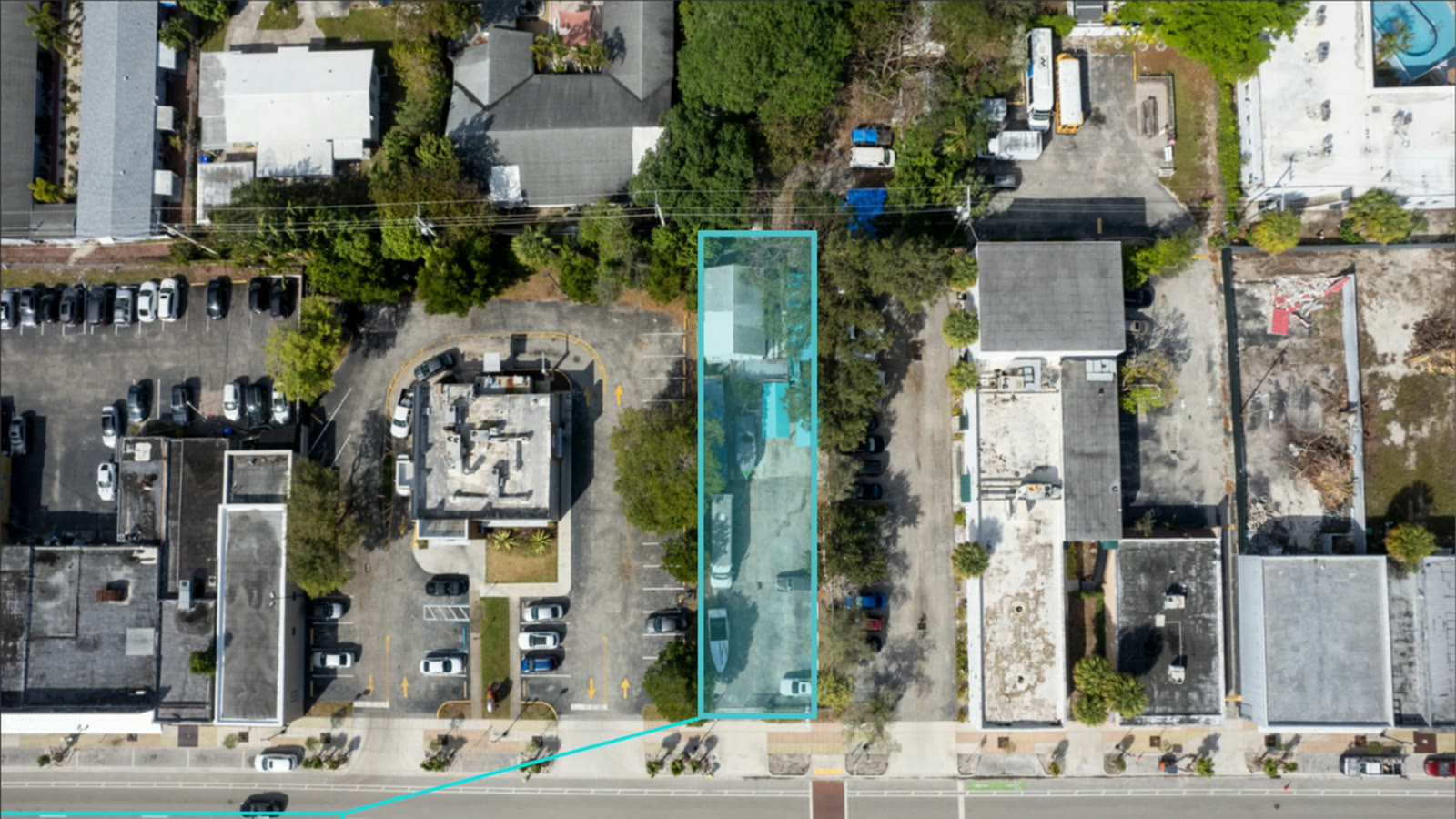 Aerial view of the 2307 Hollywood Boulevard parcel, Hollywood, outlined